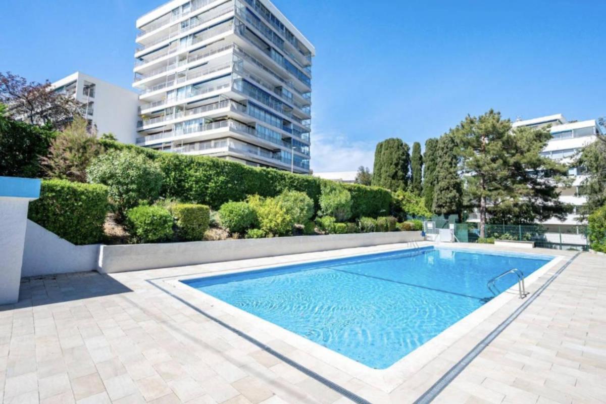 Spacieux 2 Pieces Terrasse Et Piscine カンヌ エクステリア 写真